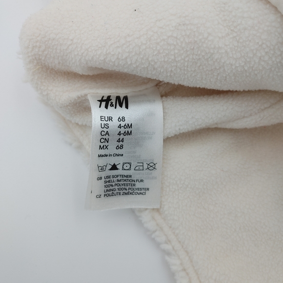 4/$20🎀 H&M faux fur hat size 4-6 months - Picture 4 of 4